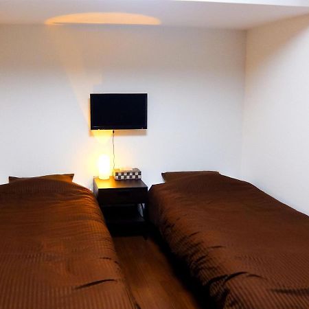 Guesthouse Bell Fushimi Kyoto Bagian luar foto