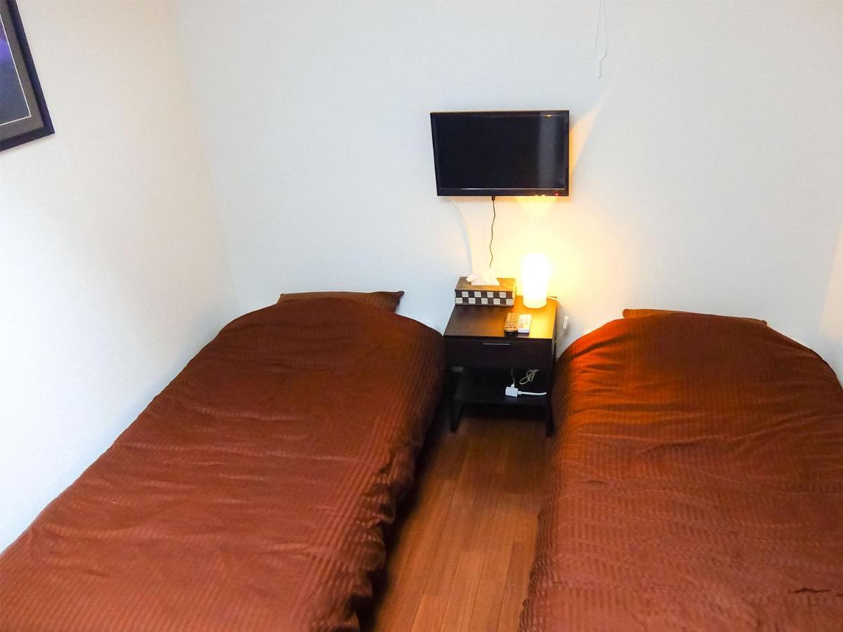Guesthouse Bell Fushimi Kyoto Bagian luar foto