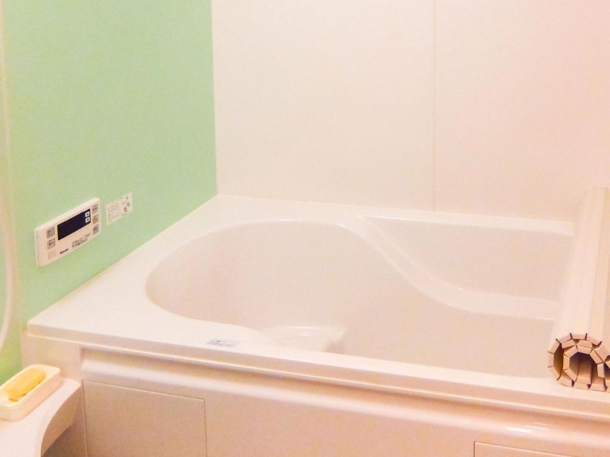 Guesthouse Bell Fushimi Kyoto Bagian luar foto